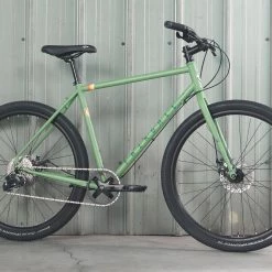 VELO GRAVEL FAIRDALE WEEKENDER ARCHER OLIVE 2022 8 VELO GRAVEL FAIRDALE WEEKENDER ARCHER OLIVE 2022 -Velo Orange Soldes 2022 prebook 10 weekender archer grn clean 2048x2048 1