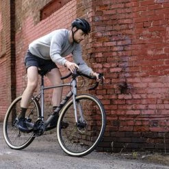 VELO GRAVEL MARIN LOMBARD 1 2021 13 VELO GRAVEL MARIN LOMBARD 1 2021 -Velo Orange Soldes 22 lombard action 15 2021 06 02 175613 gzih