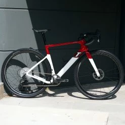 VELO GRAVEL 3T RACEMAX EKAR LEVANTE