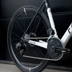 VELO FACTOR 02 RIVAL AXS ADV -Velo Orange Soldes 8s8a0447