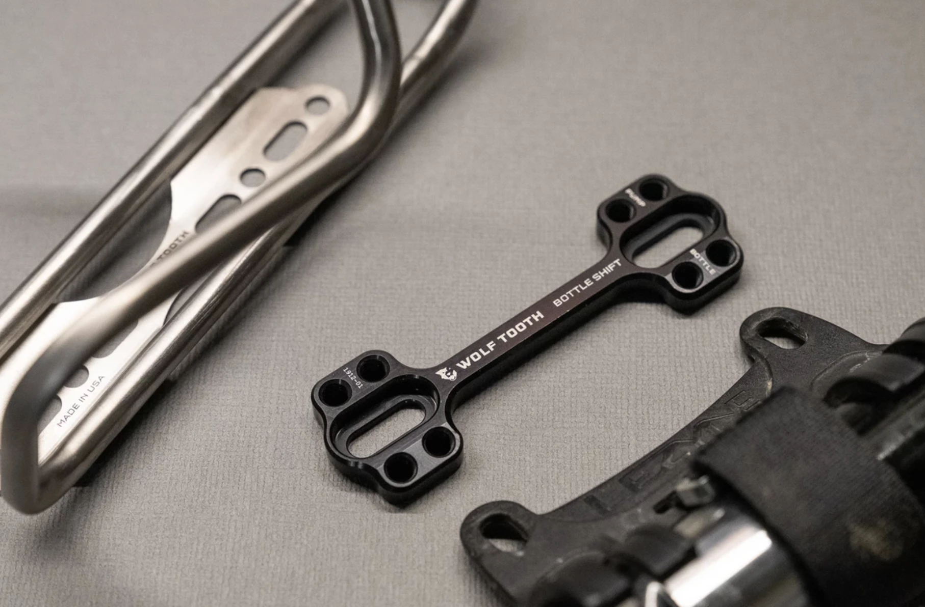 WOLFTOOTH BOTTLE SHIFT WOLF TOOTH B-RAD 6 WOLFTOOTH BOTTLE SHIFT WOLF TOOTH B-RAD – Image 4