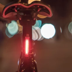 LUMIÈRE KNOG PLUS REAR -Velo Orange Soldes capture d ecran 2022 03 07 a 17 58 47 1