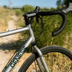 VELO GRAVEL GENESIS CDA 30 -Velo Orange Soldes cda 20200717 jbd 05367