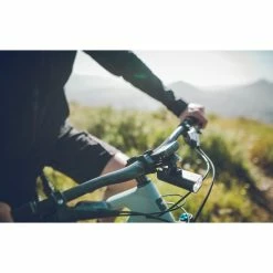 LUMIERE LEZYNE MACRO DRIVE 1300XL 9 LUMIERE LEZYNE MACRO DRIVE 1300XL -Velo Orange Soldes direct x lock macro drive 1300 2019 04 16 lezyne mountain night 484 af6e49e6 7576 41e8 a7d4 1f2f3fb7373d 1800x1800 1