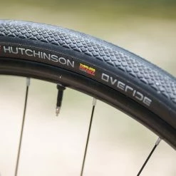 PNEU HUTCHINSON OVERIDE 700X38 TL TS -Velo Orange Soldes gravel bike tire hutchinson overide 6