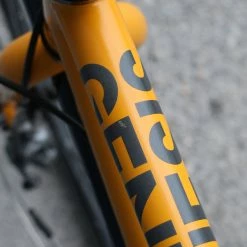 VELO URBAIN GENESIS DAY ONE 10 2020 (RECONDITIONNÉ) 13 VELO URBAIN GENESIS DAY ONE 10 2020 (RECONDITIONNÉ) -Velo Orange Soldes img 1416