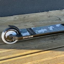 TROTTINETTE CUSTOM FULL BLUNT -Velo Orange Soldes img 8625