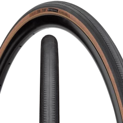 PNEU TERAVAIL RAMPART LIGHT BLACK/TAN