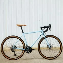 VELO GRAVEL VELO ORANGE PASS HUNTER GRX 600